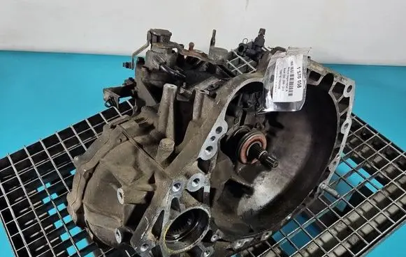 Suzuki SX4 Manual 5 speed gearbox 79J2 IMPRK1570058