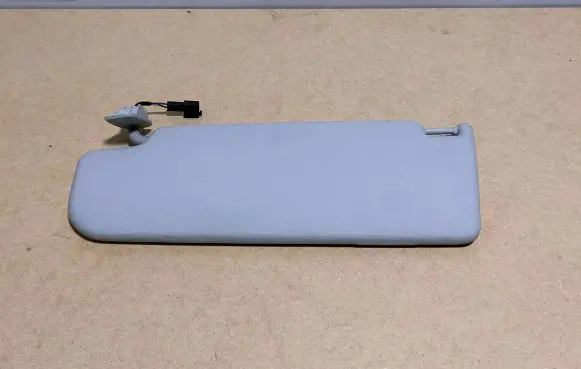 Volkswagen PASSAT B7 Sun visor 1K0857552K 16487 1K0857552