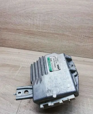 Toyota Corolla E120 E130 Power steering control unit/module 8965002240