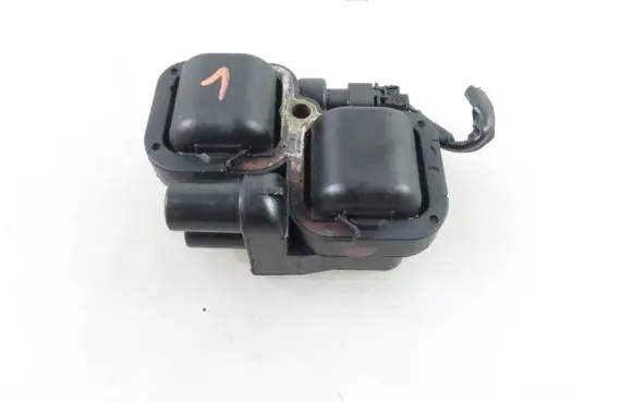 Mercedes-Benz S W220 High voltage ignition coil 0221503035 0001587803