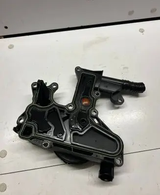 Audi A4 S4 B8 8K Oil breather separator 06H103226A