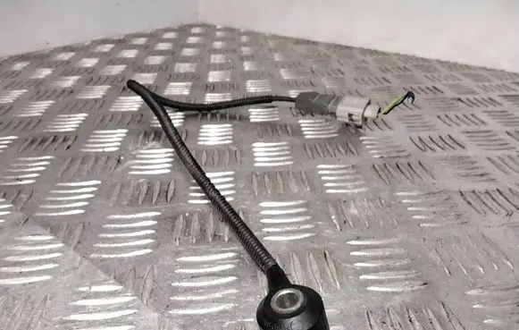 Detonation knock sensor