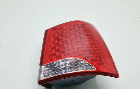 KIA Sorento Rear/tail lights 924022P0