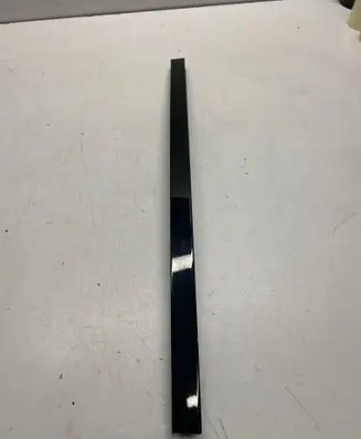 BMW X4 F26 Rear door glass trim molding 7335617 19765810