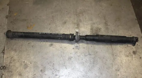 BMW X6 E71 Rear driveshaft/prop shaft 7589129