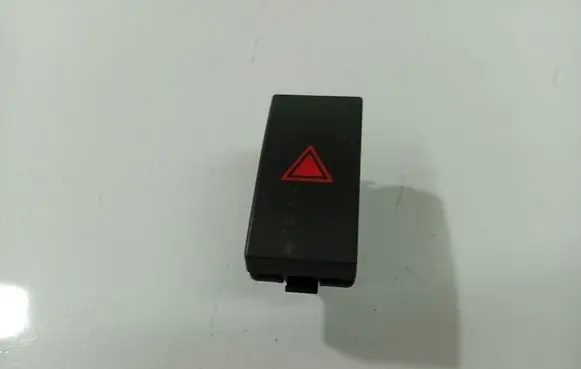 Ford C-MAX I Hazard light switch 3M5T134350AB