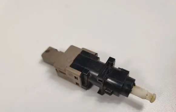 Fiat Ducato Brake pedal sensor switch 46840511