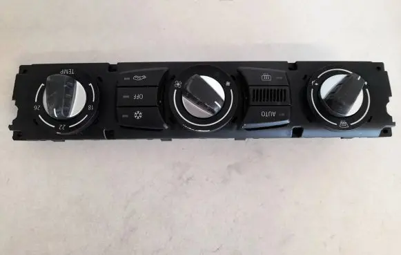 BMW 5 E60 E61 Climate control unit 11419110 9341706010