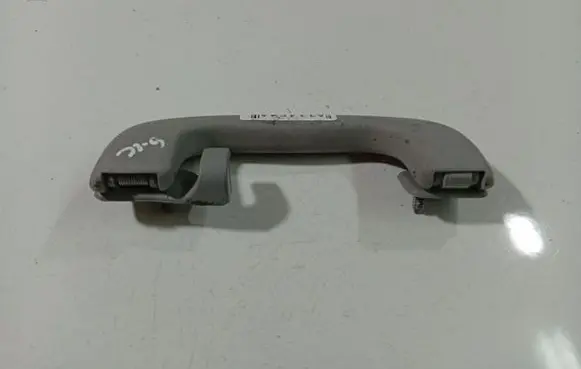 Opel Astra H Rear interior roof grab handle