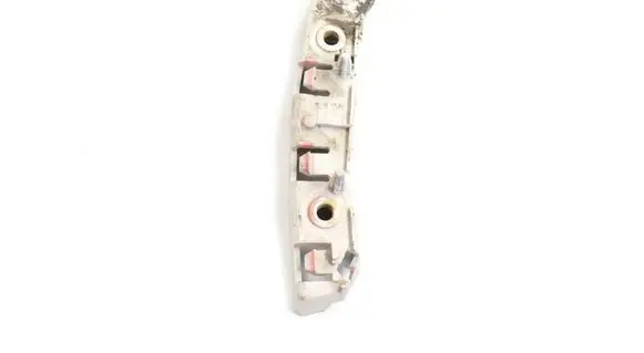 Ford Focus Front bumper mounting bracket BM5117D958A