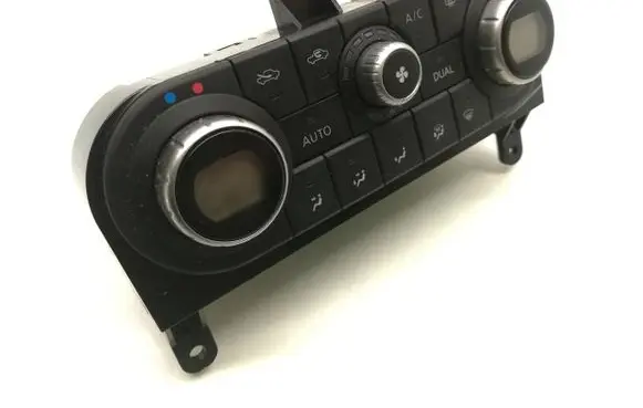 Nissan Qashqai+2 Climate control unit 27500JD45B A02000A7707000 C7811