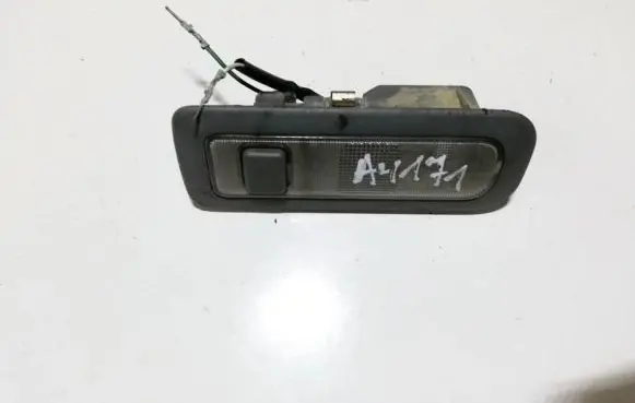 Toyota Avensis Verso Rear seat light