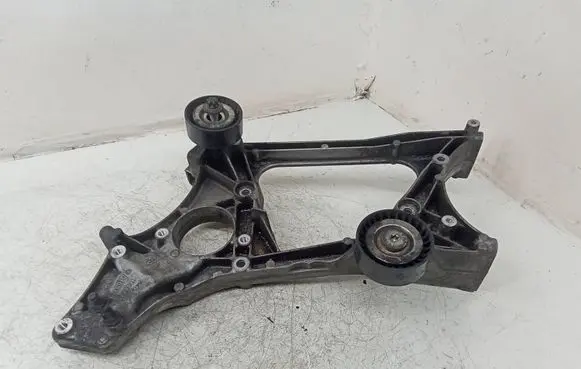 Generator/alternator bracket