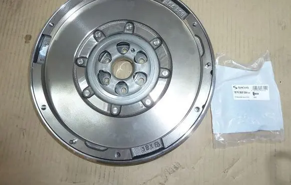 Peugeot 207 CC Dual mass flywheel 2294002229