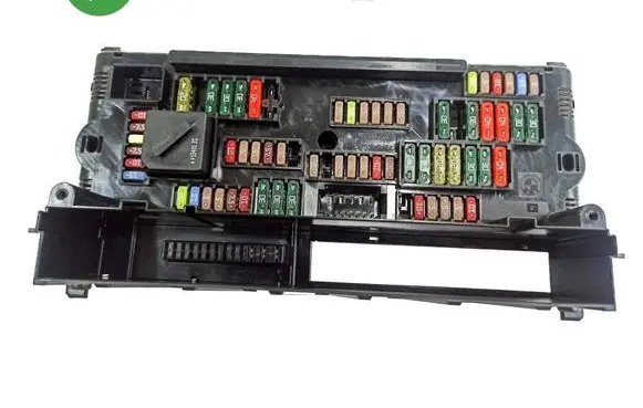 BMW 5 F10 F11 Fuse module 9252815 925281501 1670487