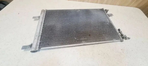 Air conditioning (A/C) radiator (interior)