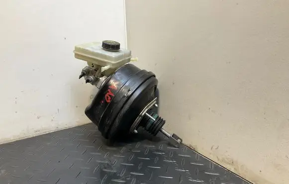 BMW X3 F25 Brake booster 6868366 15B1130T2518 G2AT89