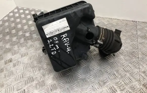 Toyota RAV 4 (XA30) Air filter box 1001408440 26330