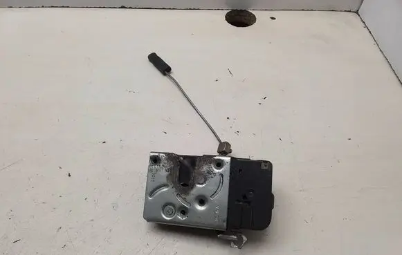 Peugeot Partner Front door lock