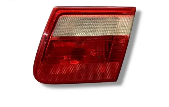 BMW 3 E46 Tailgate rear/tail lights 8368760