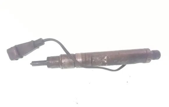 Ford Galaxy Fuel injector 028130201J