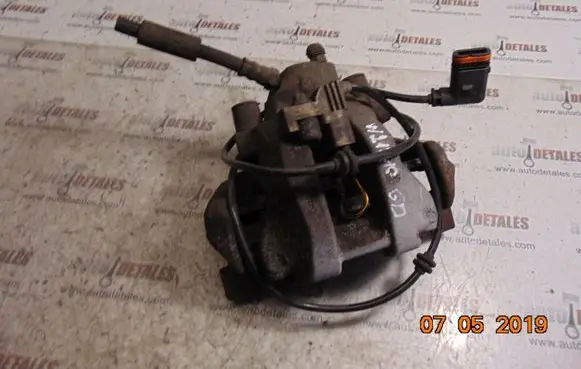 Mercedes-Benz E W212 Rear brake caliper