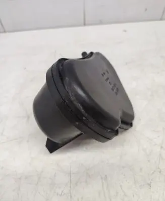 Vacuum air tank
