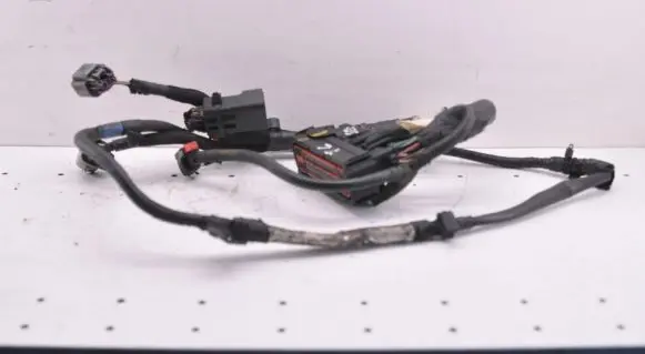 Chrysler Town & Country V ABS Pump P68067840AE