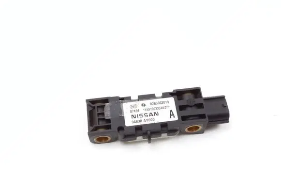 Nissan Almera Tino Airbag deployment crash/impact sensor 0285003019 98830AY000