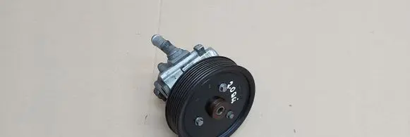 Renault Scenic I Power steering pump 7613955578Parts