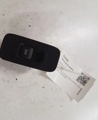 Volvo V40 Electric window control switch 1303822