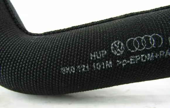 Audi A4 S4 B8 8K Air intake hose/pipe 8K0121101M
