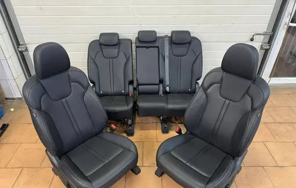 KIA Sorento IV Seat set 42420