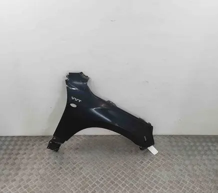 Suzuki Grand Vitara II Fender 5761065J10