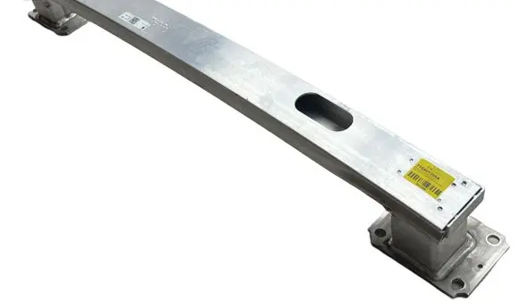 Volkswagen Multivan T7 Rear bumper cross member 7T0807305A