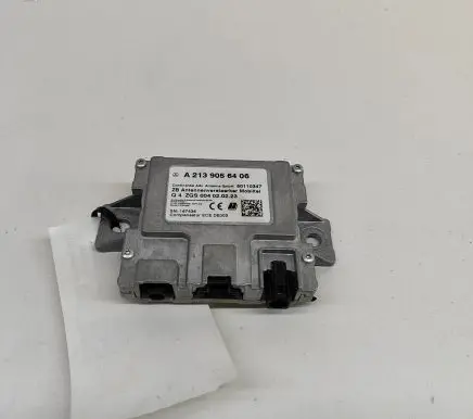 Mercedes-Benz EQS V297 Aerial antenna amplifier A2139056406