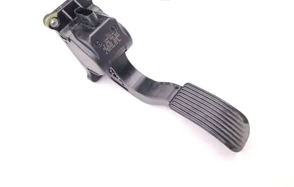 Mercedes-Benz Sprinter W906 Accelerator throttle pedal A9063000404 0280755023