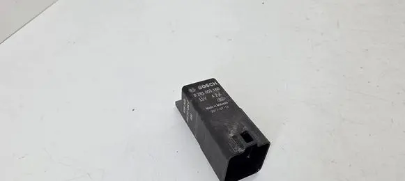 Audi SQ7 Glow plug pre-heat relay 4M0907282D