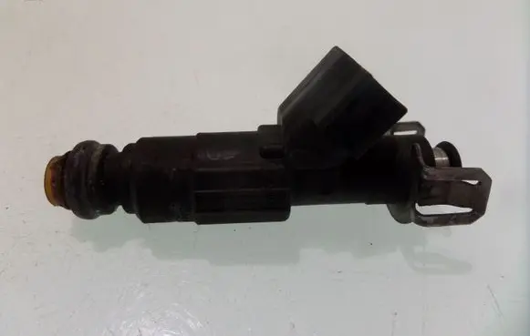 Volvo V50 Fuel injector 0280156154