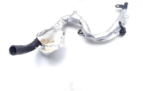 Audi A4 S4 B9 8W Engine coolant pipe/hose 