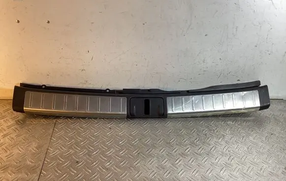 Lexus RX 450H Trunk/boot sill cover protection 5838748070