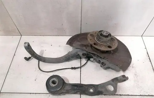 Mercedes-Benz SL R230 Front wheel bearing hub A2113306720