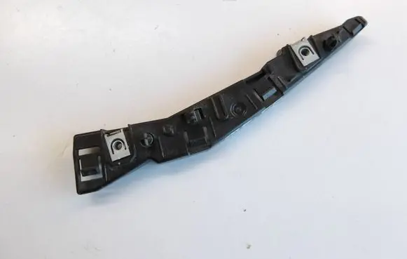 Opel Mokka B Front bumper mounting bracket 9835214380