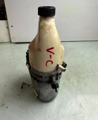 Opel Vectra C Power steering pump 67777