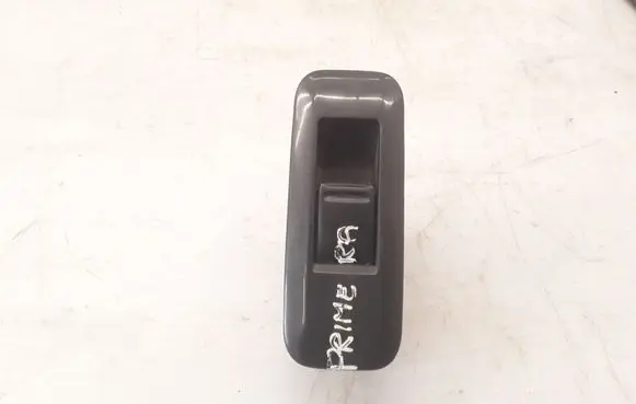 Nissan Primera Electric window control switch 25411AV600 C8DD705N