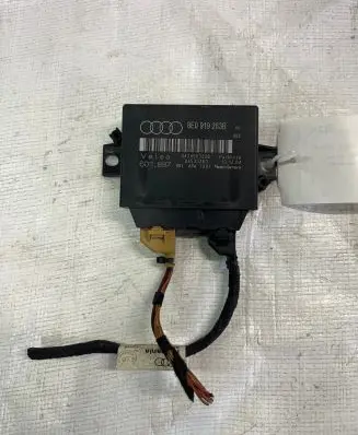Audi A6 S6 C5 4B Parking PDC control unit/module 8E0919283B 601897 04533263
