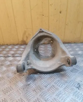 Peugeot 407 Front lower control arm/wishbone 