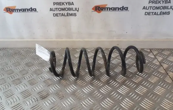 Toyota Prius (XW50) Rear coil spring