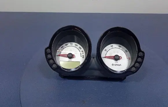Smart ForFour I Speedometer (instrument cluster) A4545403311