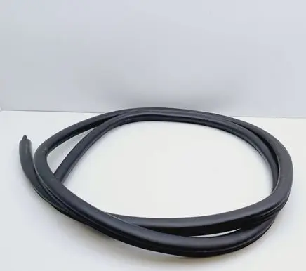 Volkswagen Golf VI Front door rubber seal 1K5867911